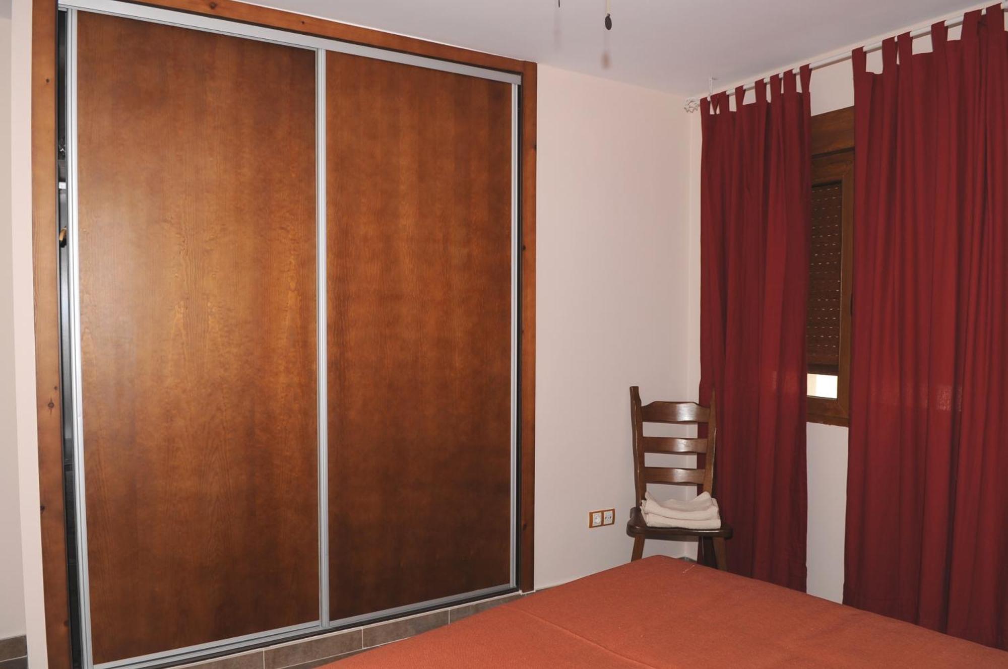 Edificio Reyes Daire La Adrada Dış mekan fotoğraf